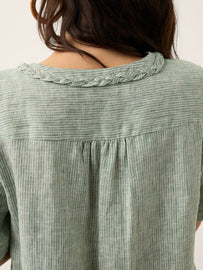 Women’s Scalloped Collar Pleated Short Sleeve Linen Blouse