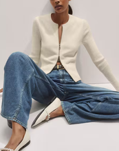 Load image into Gallery viewer, Women’s Crewneck Fitted Ribbed Long Sleeve Knit Top